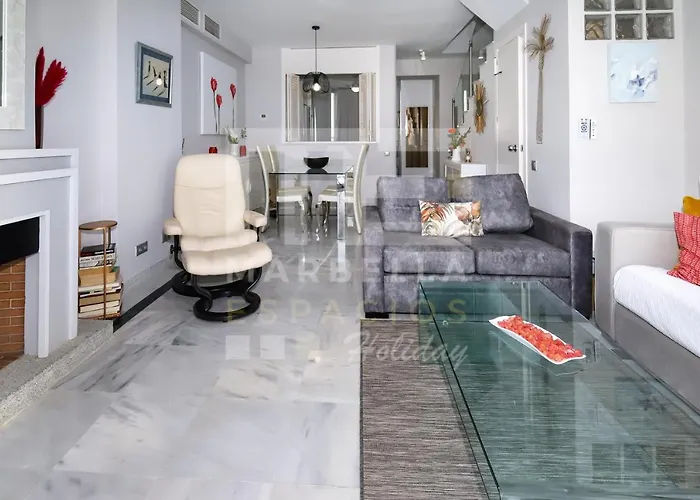 House 133 Second Line Apartment Marbella